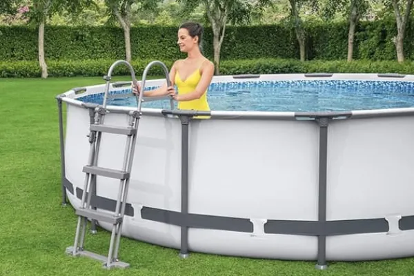 New Bestway Steel Pro Max 457x122 cm Rund poolset över mark med pump, stege och lock Pooler