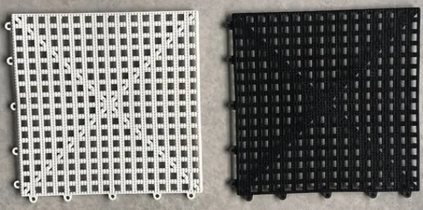 Sale Schackbräde i gummi för schack och dam utomhus/trädgård (30 cm kvadrat) Trädgårdsprydnader