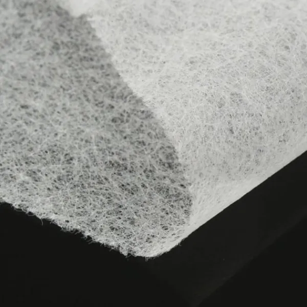 Set med 15 produkter. Non-woven 17g/m² vår, vit, 1,6 x 5m
