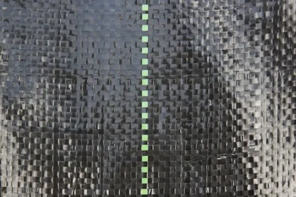 Svart agrotextil 100 g 1,1 m x 50 m